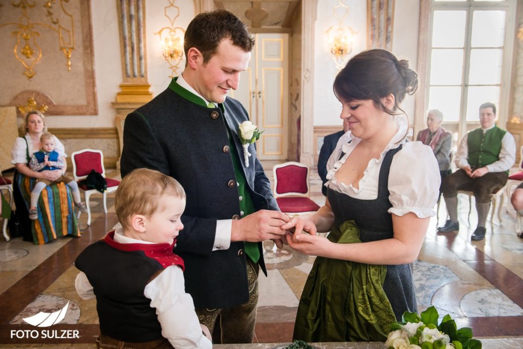 Hochzeit-Schloss-Mirabell-Mirabellgarten-Salzburg-Hochzeitsfotograf