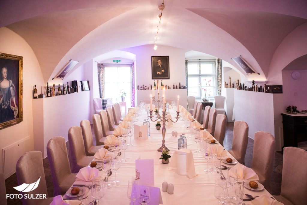 Hochzeit-Schloss-Mondsee-Oberösterreich