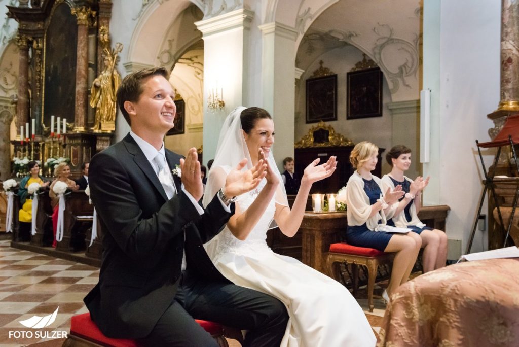 Hochzeit Salzburg Stiftskirche St. Peter Applaus